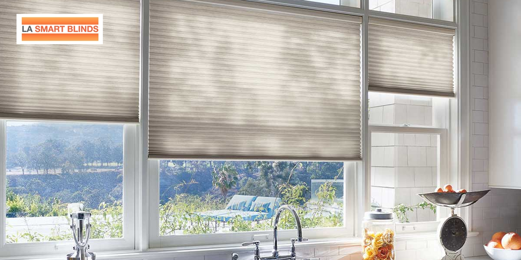 The Advantages of Motorized Roller Blinds for Convenience and Ease of Use